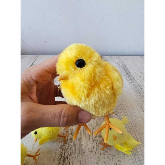 Realistic chick chicken Easter spring decor bird village - Picture 5 of 9